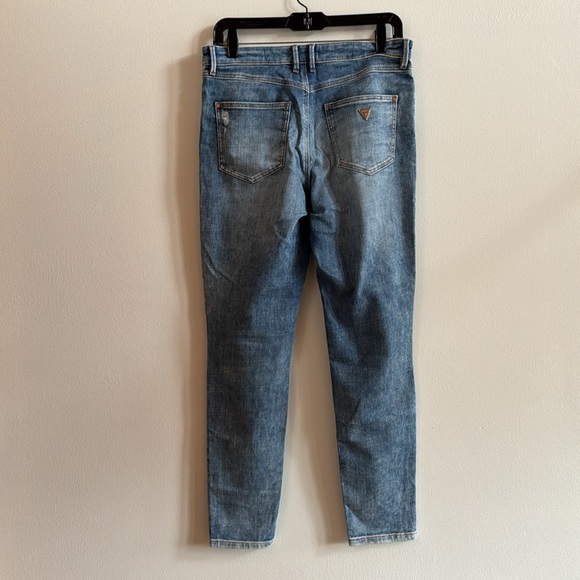 NWT distressed Guess 1981 skinny high jeans - Picture 2 of 11